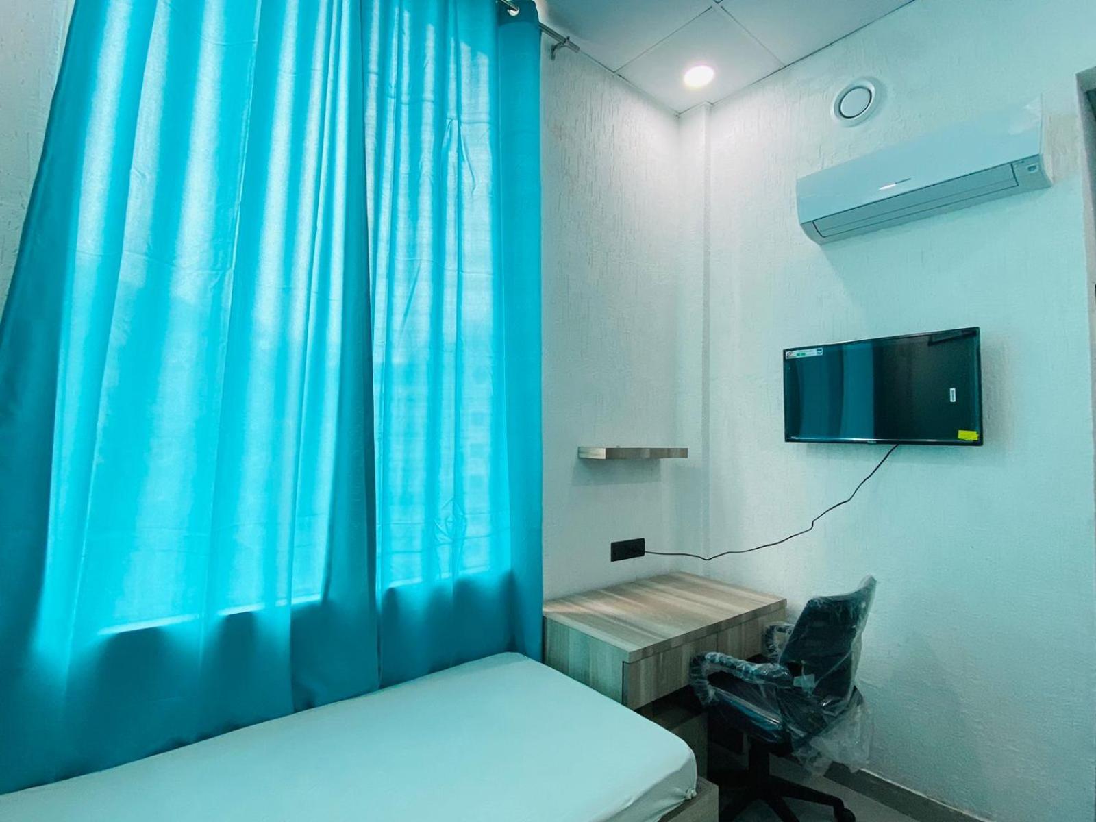 Хостел Abuzz Oxfordcaps Imperial Heights Mussoorie Деградун Екстер'єр фото