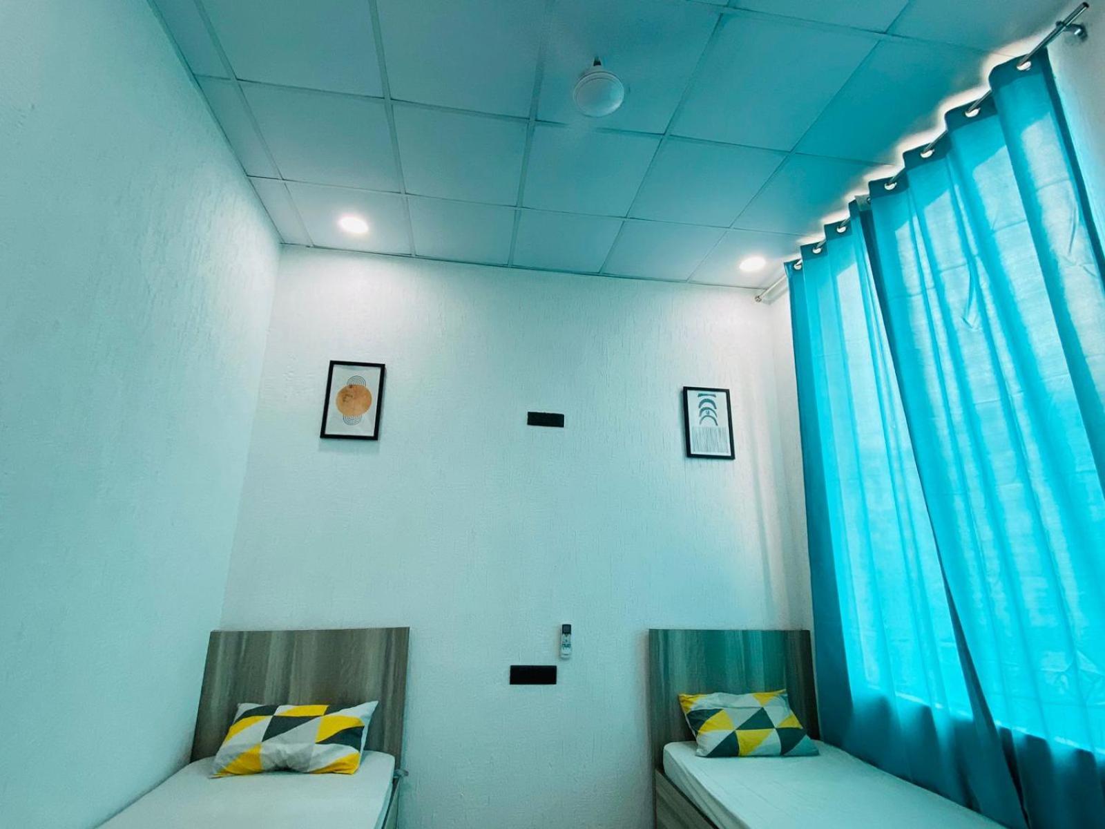 Хостел Abuzz Oxfordcaps Imperial Heights Mussoorie Деградун Екстер'єр фото