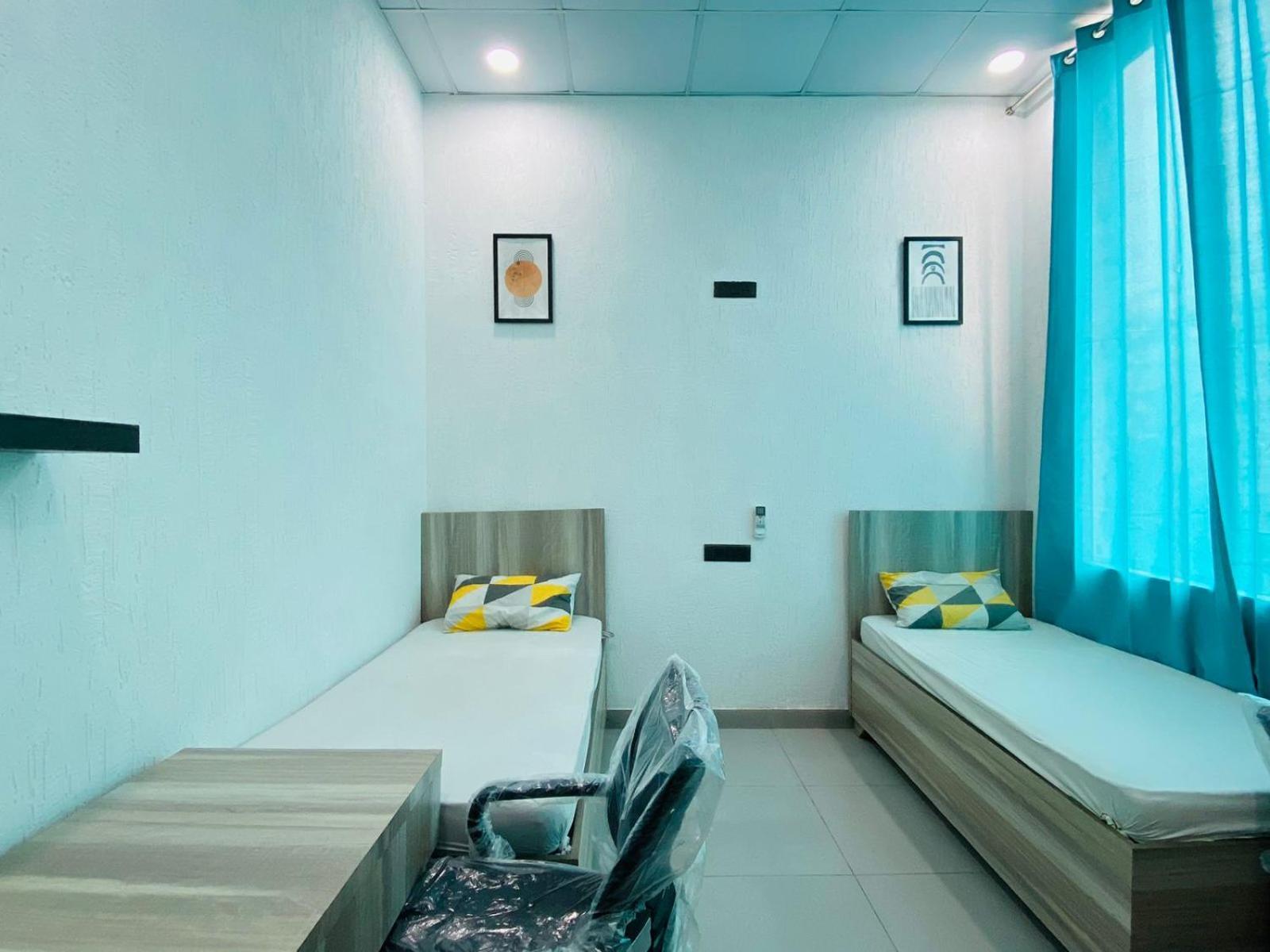 Хостел Abuzz Oxfordcaps Imperial Heights Mussoorie Деградун Екстер'єр фото