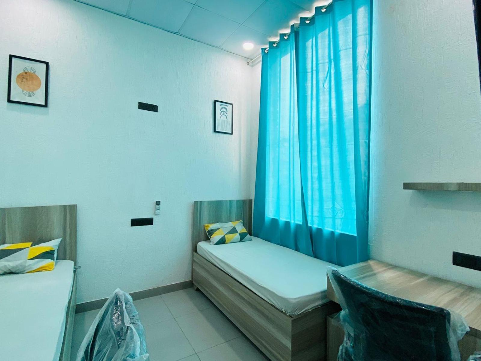 Хостел Abuzz Oxfordcaps Imperial Heights Mussoorie Деградун Екстер'єр фото